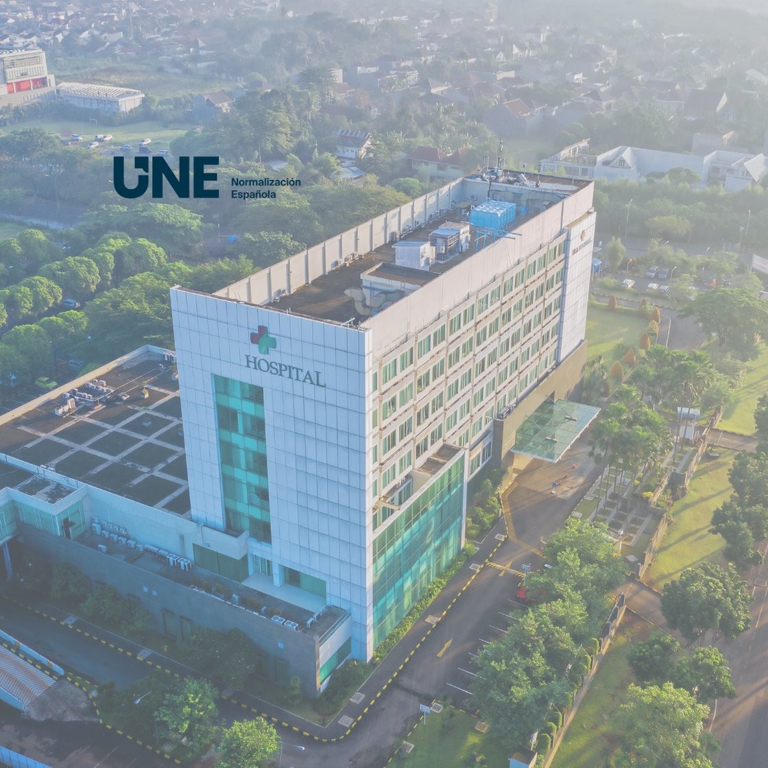 UNE